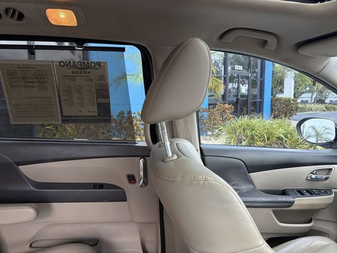 Used 2014 Honda Odyssey EX-L image 16