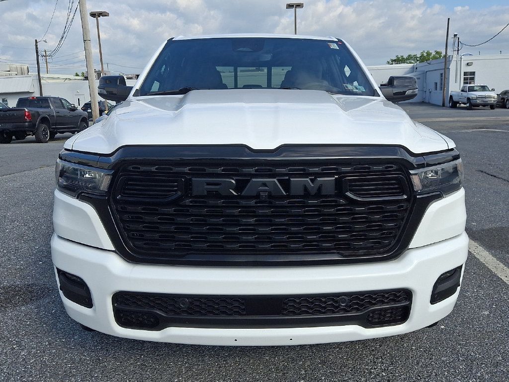 Used 2025 RAM 1500 Big Horn AWD/4WD image 2