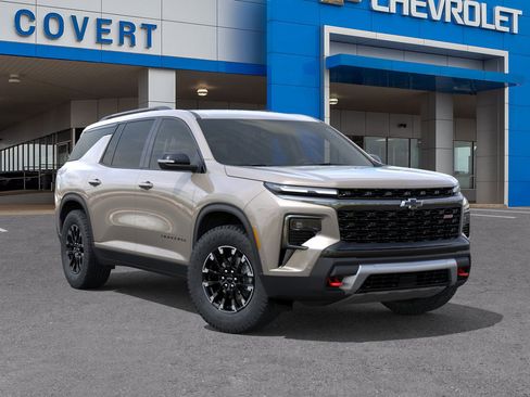 New 2026 Chevrolet Traverse Z71 w/ Enhanced Driving Package image 7