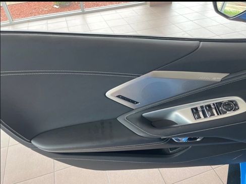 Used 2020 Chevrolet Corvette Stingray Preferred Conv w/ 2LT Preferred Equipment Group RWD image 32