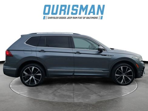 Used 2022 Volkswagen Tiguan SEL R-Line AWD/4WD image 7