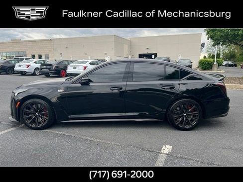 Certified 2024 Cadillac CT5 V Blackwing w/ Carbon Fiber Package 2 RWD image 9