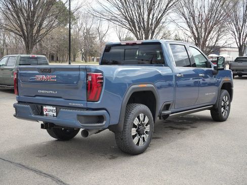New 2026 GMC Sierra 3500 Denali w/ Denali Reserve Package AWD/4WD image 17