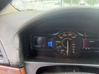 Used 2014 Lincoln MKX FWD w/ Equipment Group 102A