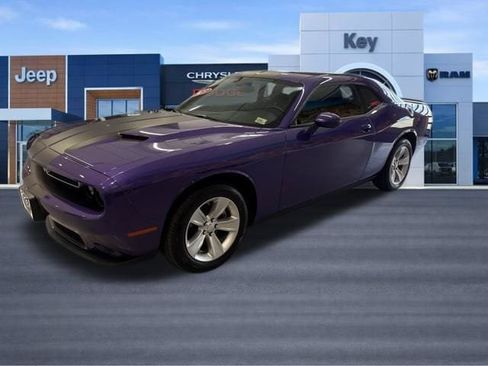 Used 2023 Dodge Challenger SXT w/ Cold Weather Group RWD image 2