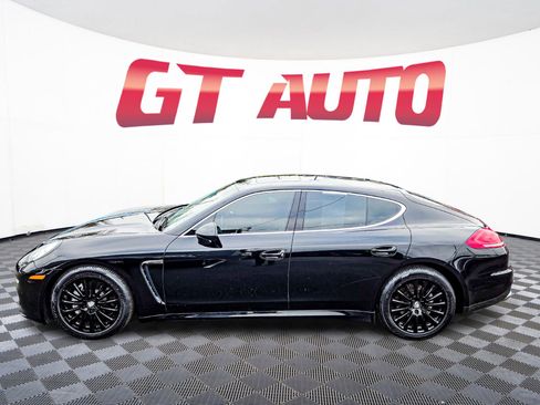 Used 2014 Porsche Panamera 4S image 4