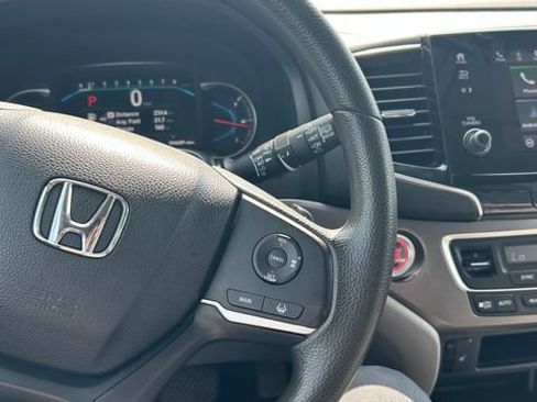 Used 2021 Honda Pilot EX image 19