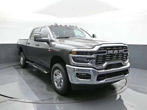 New 2025 RAM 2500 Tradesman image 22