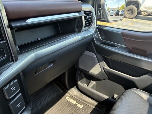 Used 2023 Ford F150 Lariat w/ Equipment Group 502A High AWD/4WD image 37