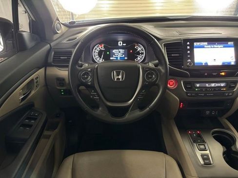Used 2023 Honda Ridgeline RTL-E image 16
