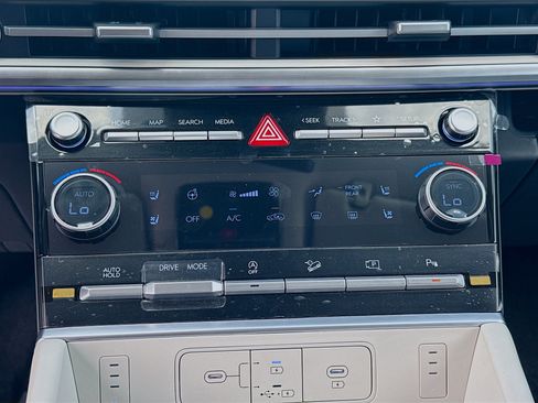 New 2026 Hyundai Santa Fe Calligraphy FWD image 12