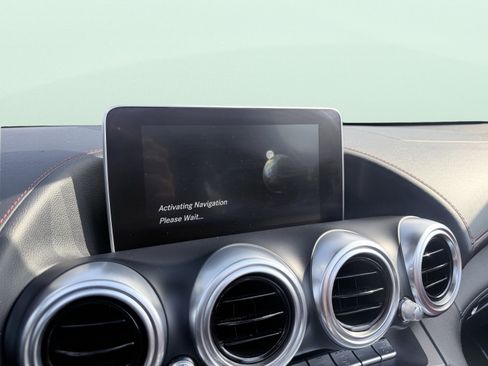 Used 2018 Mercedes-Benz AMG GT Roadster image 63