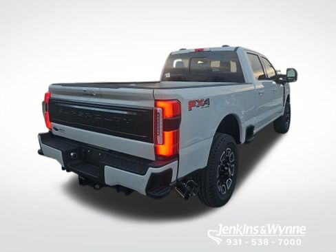 New 2026 Ford F250 Platinum w/ FX4 Off-Road Package AWD/4WD image 3