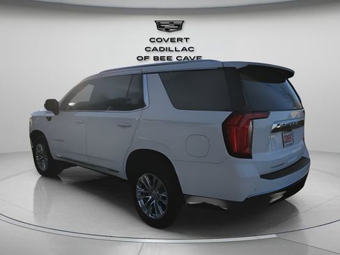 Used 2021 GMC Yukon SLT image 7