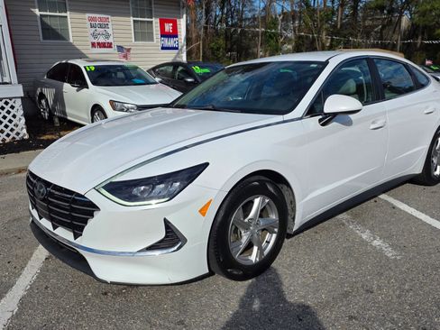 Used 2021 Hyundai Sonata SE image 2
