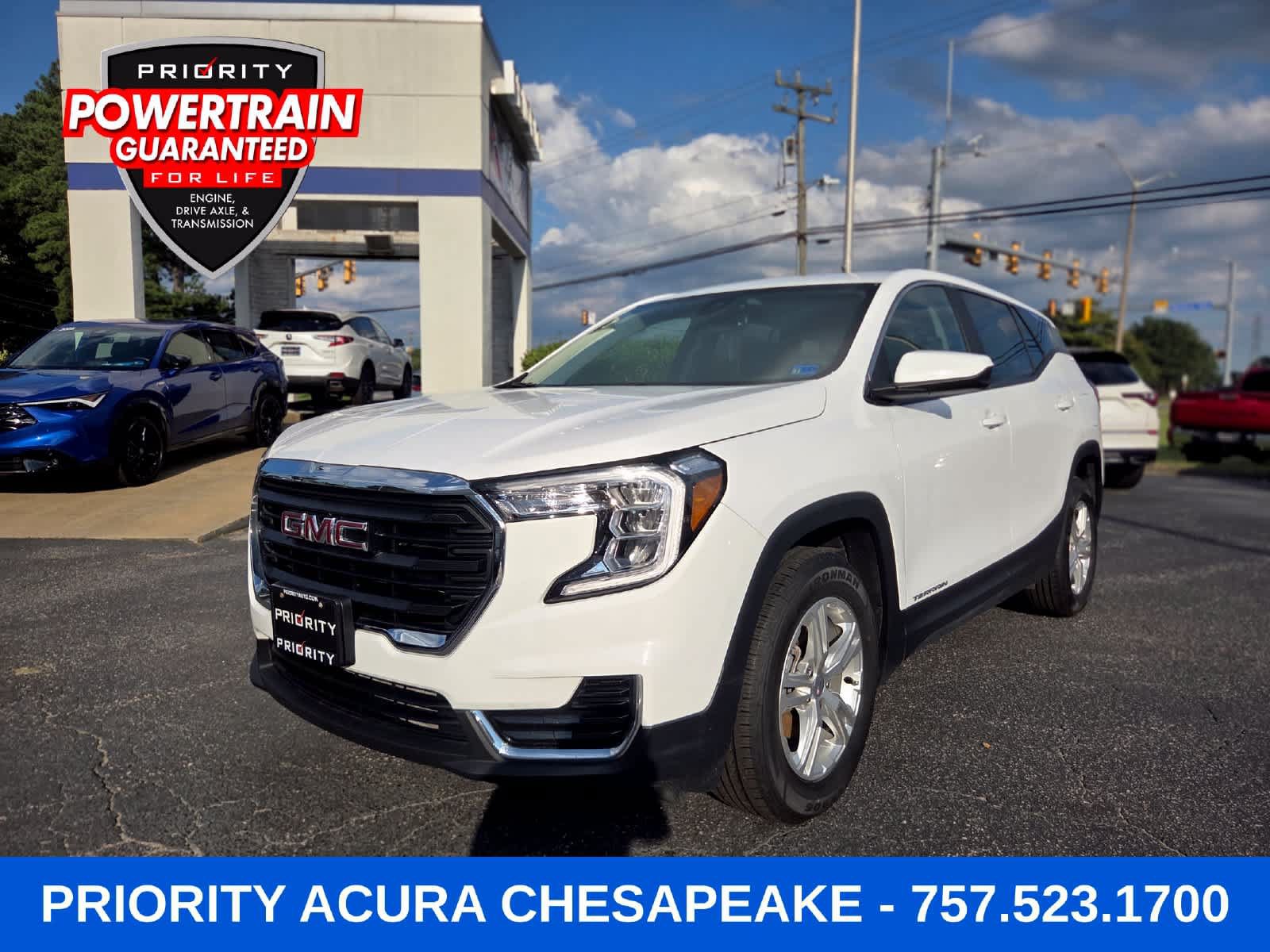 Used 2024 GMC Terrain SLE AWD/4WD image 1