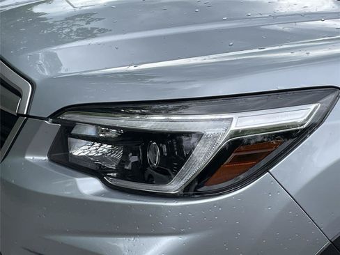 Certified 2021 Subaru Forester Premium AWD/4WD image 9