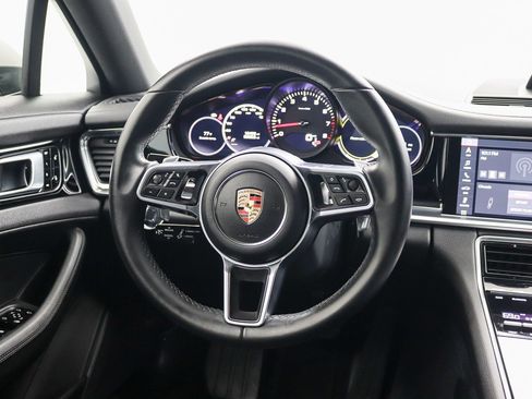 Used 2018 Porsche Panamera 4 AWD/4WD image 20