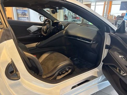 Used 2020 Chevrolet Corvette Stingray Preferred Cpe w/ 2LT Preferred Equipment Group RWD image 13