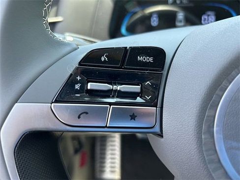 New 2025 Hyundai Elantra Sport image 8