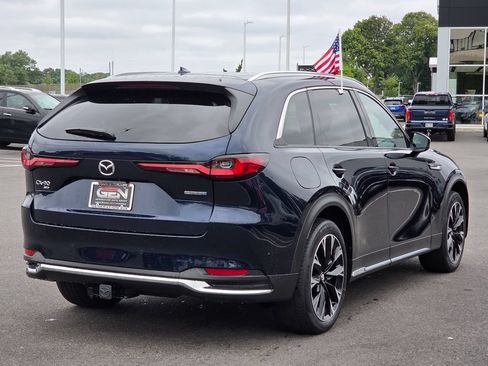 Used 2024 MAZDA CX-90 Plug-In Hybrid w/ Premium Plus AWD/4WD image 4