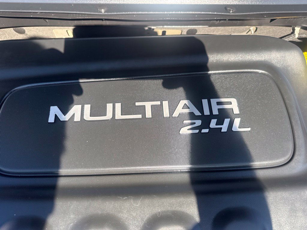 Used 2018 Jeep Cherokee Latitude w/ Safety Group AWD/4WD image 89