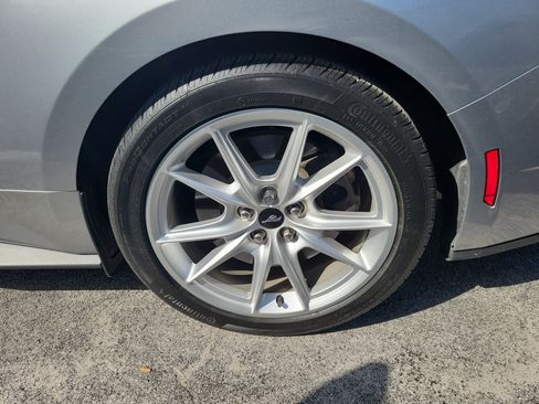 Used 2024 Ford Mustang GT Premium RWD image 7