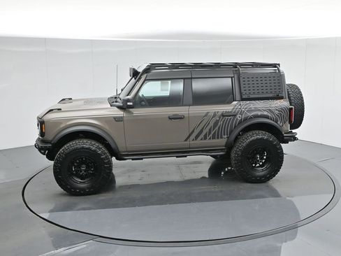 New 2025 Ford Bronco Badlands image 48