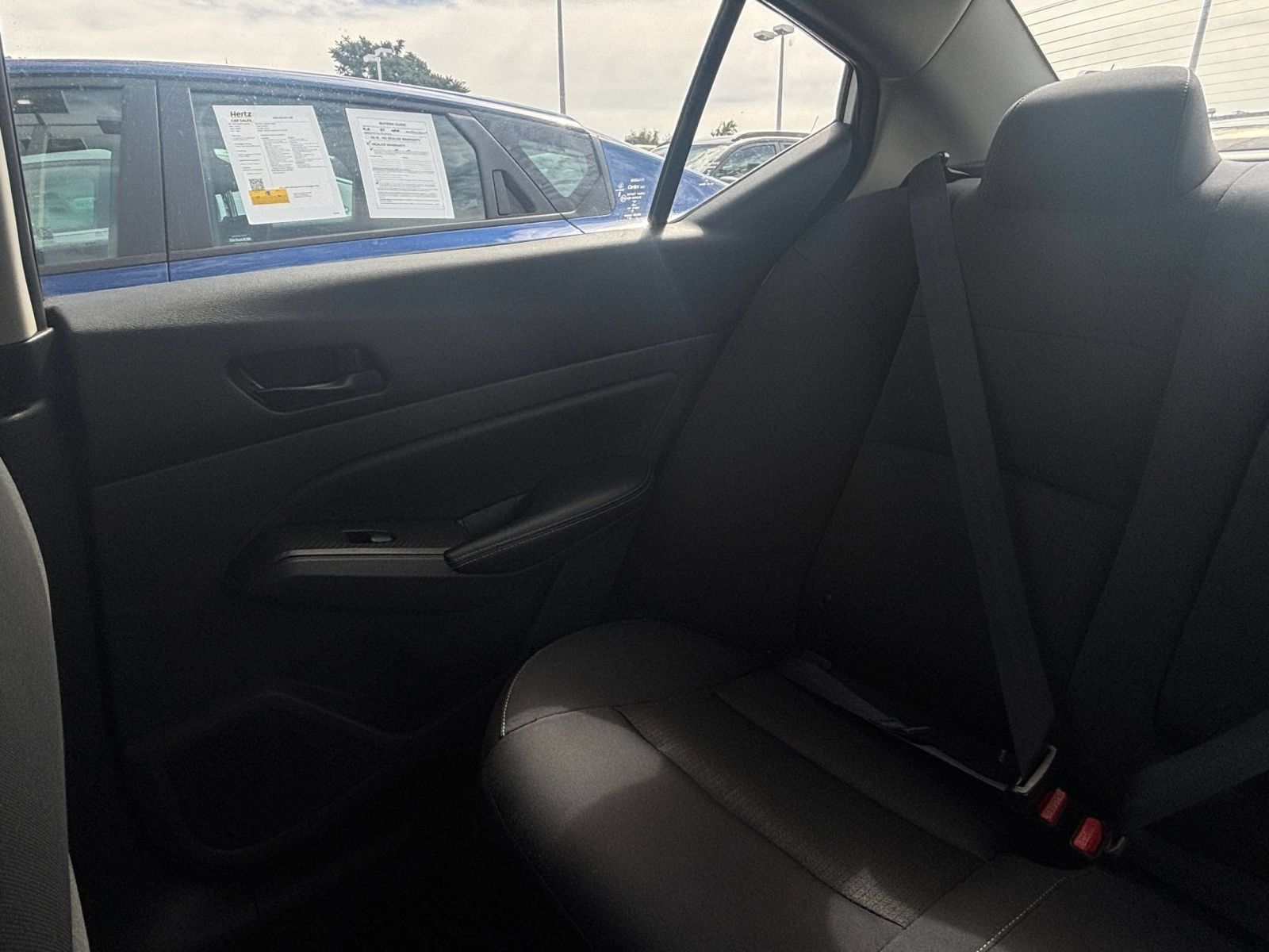 Used 2025 Nissan Altima 2.5 SV FWD image 36