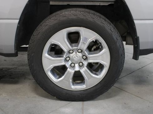 Used 2020 RAM 1500 Big Horn AWD/4WD image 18