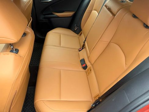 Used 2019 Lexus UX 200 w/ Accessory Package 2 image 31