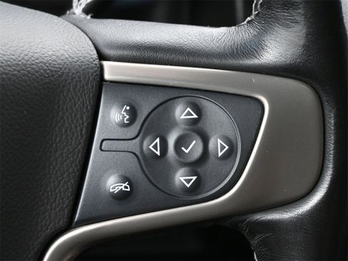 Used 2020 GMC Yukon XL Denali image 9