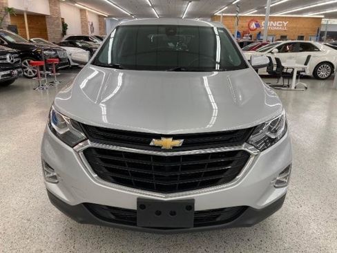 Used 2019 Chevrolet Equinox LT AWD/4WD image 2