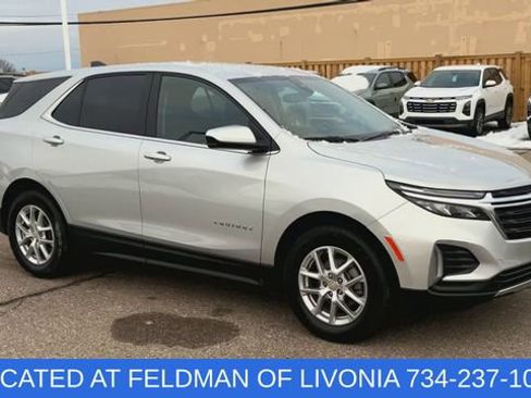 Certified 2022 Chevrolet Equinox LT image 2