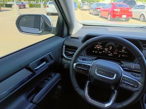 Used 2026 GMC Terrain Denali AWD/4WD image 12