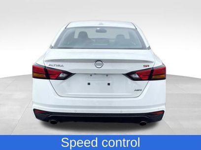Used 2023 Nissan Altima 2.5 SR