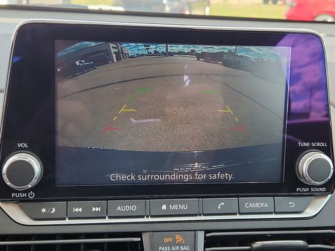 Used 2024 Nissan Altima 2.5 SR image 13