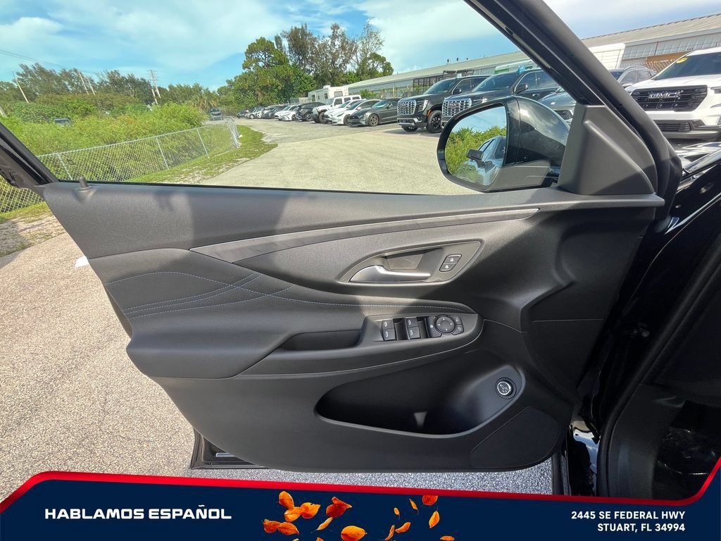New 2026 Buick Envista Sport Touring w/ Convenience I Package FWD image 23