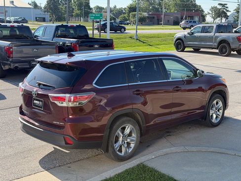 Used 2016 Toyota Highlander Limited AWD/4WD image 6