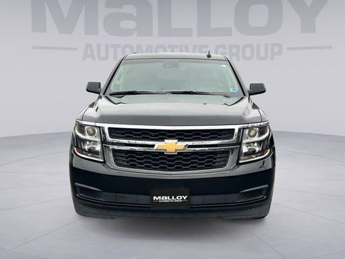 Used 2018 Chevrolet Suburban LT image 8