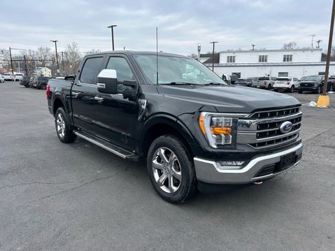 Used 2022 Ford F150 Lariat image 3