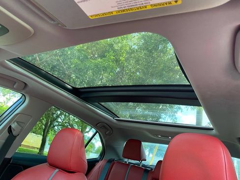 Used 2018 Toyota Camry XSE w/ Driver Assist Package FWD image 13
