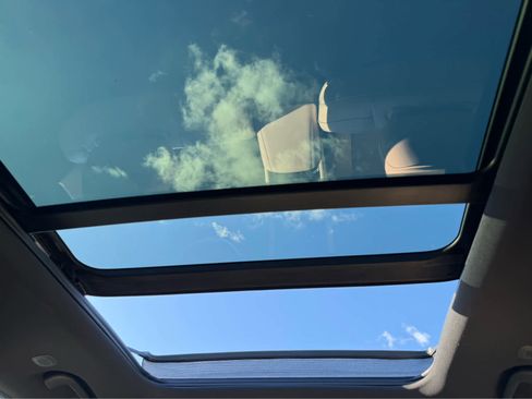 Used 2023 Jeep Grand Cherokee 4WD 4xe w/ Luxury Tech Group II image 29