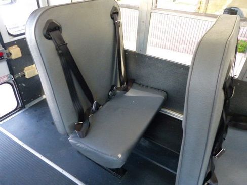 Used 2007 Chevrolet Express 3500 w/ School Bus Package image 25