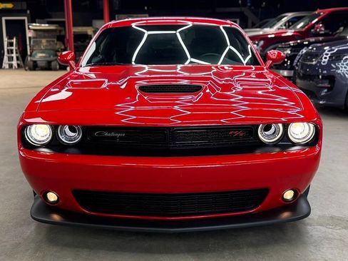 Used 2022 Dodge Challenger R/T Scat Pack w/ Plus Package RWD image 2