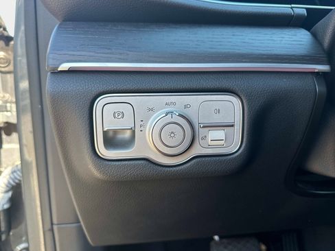 Used 2022 Mercedes-Benz GLE 350 4MATIC image 27