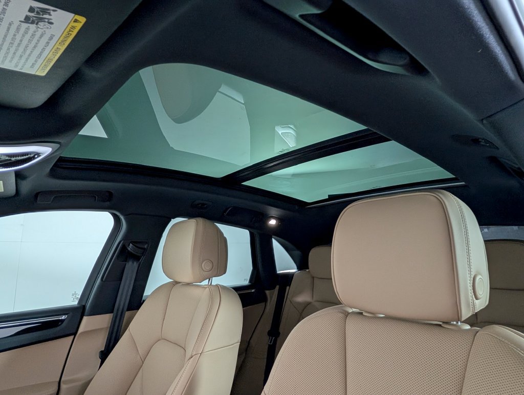 New 2026 Porsche Macan AWD/4WD image 30