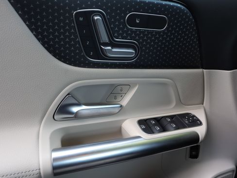 Used 2026 Mercedes-Benz GLA 250 image 20