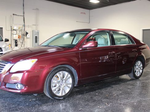 Used 2008 Toyota Avalon XLS FWD image 6
