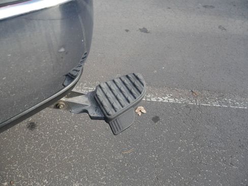 Used 2024 RAM 2500 Tradesman w/ Chrome Appearance Group image 9